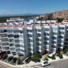 Apartamento para 6 - Terraza - Cerca de Playa y Comercios - ES-204-7