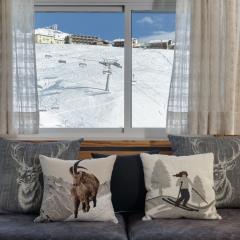 HelloChalet - The View - Ski to door with Matterhorn view