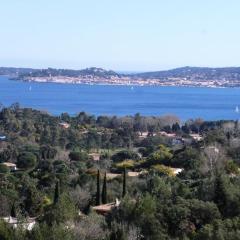 Les Appartements aux Restanques du Golfe de St Tropez - maeva Home - Appartement belle vue mer à 180° pour 5 Personnes - Sélection MAE-5607