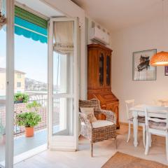 JOIVY Stylish flat with balcony near Rapallo Castle