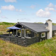 Amazing Home In Hvide Sande With 3 Bedrooms And Wifi
