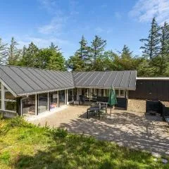 4 Bedroom Beautiful Home In Vestervig