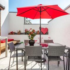 Roof garden house