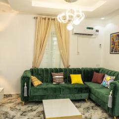 Discover 8-Bedrooms Lakeside Apartment Living Free WiFi And Well Secured