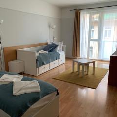 HI Downtown Apartment A12