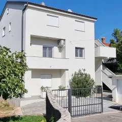 Apartment Karmen