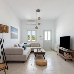 Nice And Spacious Apartment In Paros