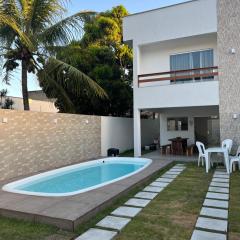 Casa com piscina em Coroa Vermelha