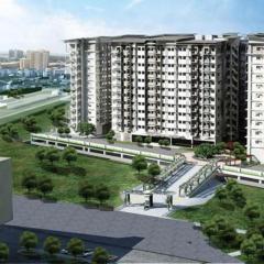Family freindly 2 bedroom condo at Vine Residences