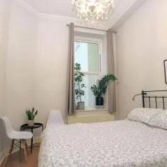 Seagulls Nest- stylish 1 bed seafront apartment