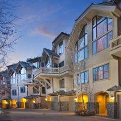 Ski In Ski Out Rocky Mountain Townhome