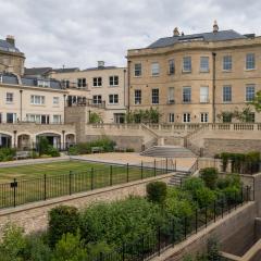 Bath Penthouse with amazing views and lift access