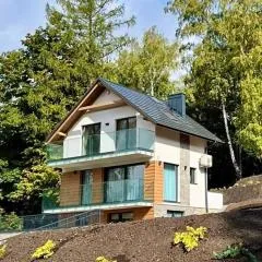 LUXURY OAK VILLAS