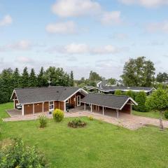 Amazing Home In Vggerlse With 2 Bedrooms, Sauna And Wifi