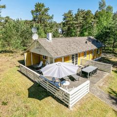 Lovely Home In Aakirkeby With Kitchen