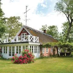 2 Bedroom Awesome Home In Gilleleje