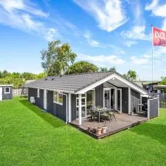 Lovely Home In Slagelse With Kitchen