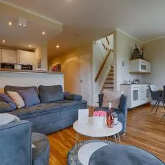 Reetland am Meer - Premium Reetdachvilla mit 3 Schlafzimmern, Sauna, Kamin und Massagesessel F05