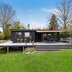 Lovely Home In Bog By With Kitchen