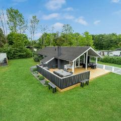 Cozy Home In Toftlund With Kitchen