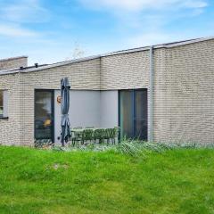 Awesome Home In Lembruchdümmer See