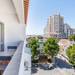 Albufeira Holidays Near The Strip