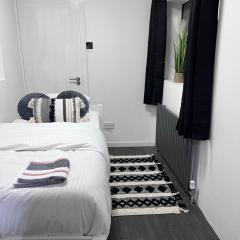 Private room and ensuite Chorlton