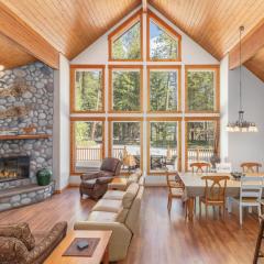 Getaway Moose by NW Comfy Cabins