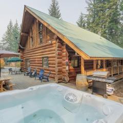 Soaring Pines Lodge by NW Comfy Cabins