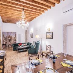 Ca' San Beneto Completely Refurbished in a fabulously central area