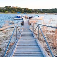 The Shores at Lake Travis, a VRI resort