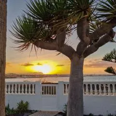 Villa La Maja Beachfront