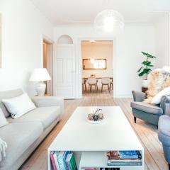 Elegant, evocative and cosy home in Østerbro with a panoramic view. Eco-friendly. 1km harbour/ beach, 3km- city center, 13km-airport.