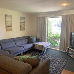Cozy and Modern home in the Cove - Surf Side