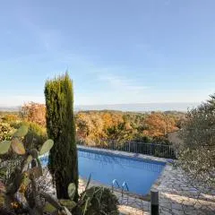 2 Bedroom Cozy Apartment In La Gaude