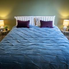 The Beeches - Chatsworth Apartment No 3 - Sleeps 4