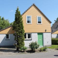 Nice holiday home with sauna on a holiday park, 200m from the beach