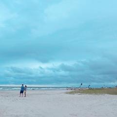 Casa em Shangri-lá a 150m da avenida beira mar para até 10 pessoas