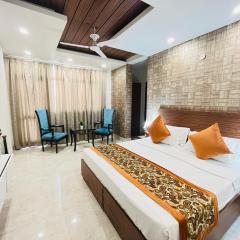 Hotel Dayal Regency near Sushant Lok Sector 29 Gurgaon - Couple Friendly
