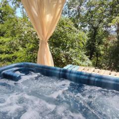 Cottage romantique, son jacuzzi privatif, piscine