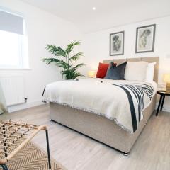 Long stay offer - Stylish 1 bed flat with parking