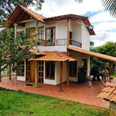 Hermosa casa para vacaciones en San José de Suaita