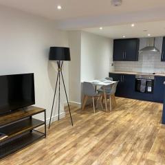 Newly rennovated 1-bedroom serviced apartment, walking distance to Hospital or Train Station