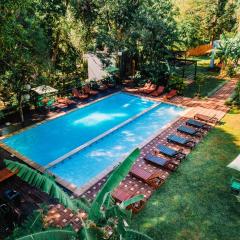 Complejo Ysyry Cabañas Eldorado Misiones