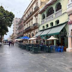 Ubicadisima! Zona hotelera centro histórico!