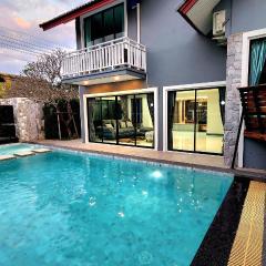 I am pool villa Pattaya no11