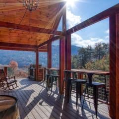 ERN805- BEARLY BELIEVE IT! - GREAT LOCATION! CLOSE TO TOWN AND ALL THE ACTION! cabin