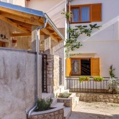 Apartments with a parking space Losinj, Losinj - 20281