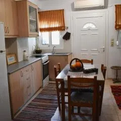Ethia 2Floor Mountain View Cottage garden wifi ac
