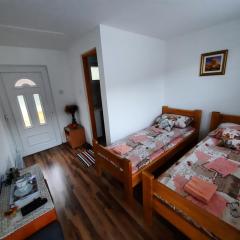 Apartmani Biser Drine